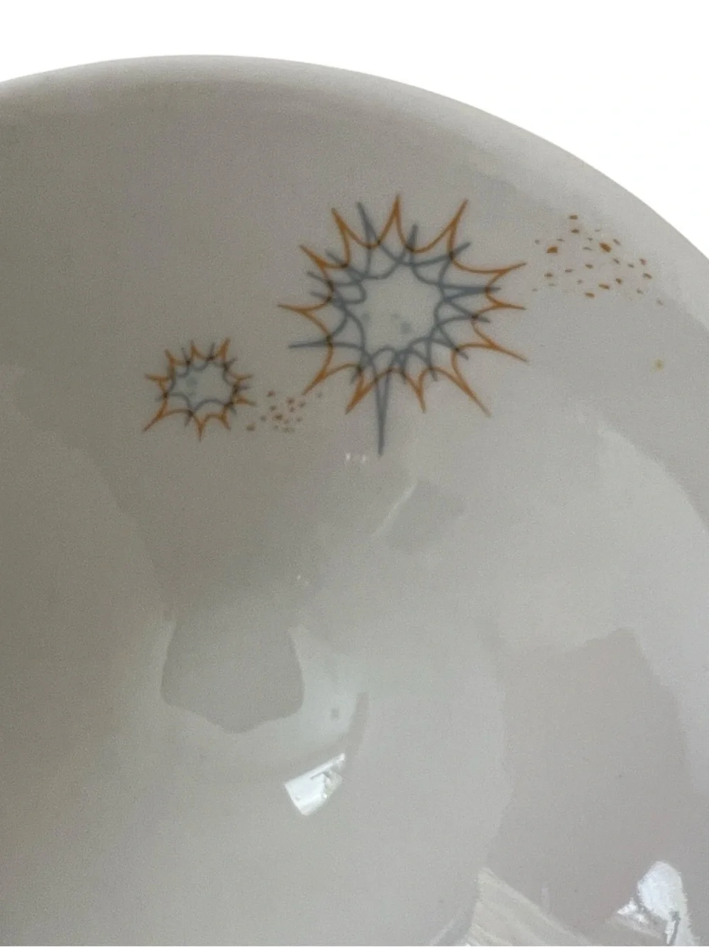Vintage MCM Atomic Starburst Stellar Pedestal Dessert Fruit Bowl Cream 5.25”